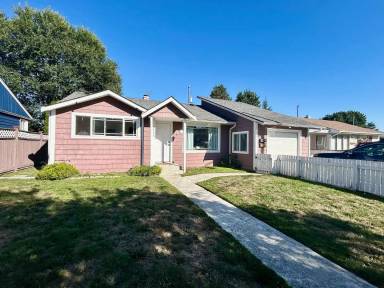 Main picture of 9236 31st Ave SW