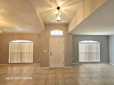 Main picture of 2182 SW Idaho Ln