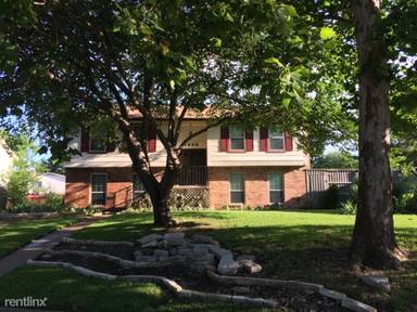 Main picture of 1908 Linda Ln