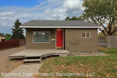 Main picture of 412 Smith Ave