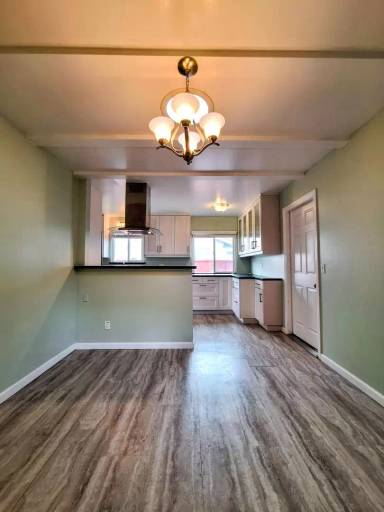 Main picture of 5020 Elmwood Dr