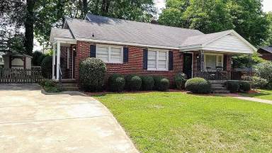 Main picture of 305 N Weston St