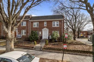 Main picture of 1301 Orren St NE