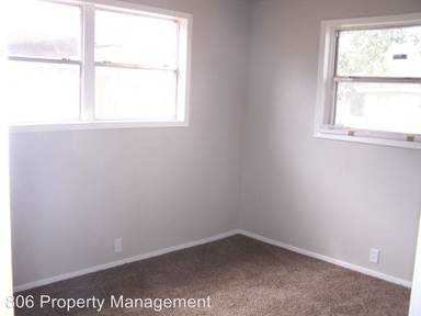 Main picture of 205 Cherry Ave