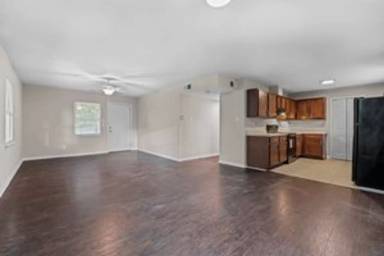 Main picture of 713 Grantland Dr