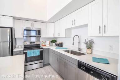 Main picture of Woods Rose Townhomes
