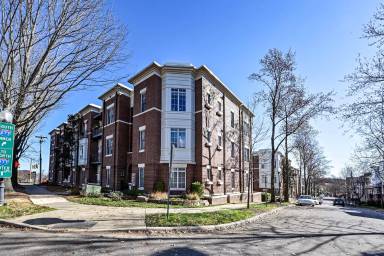 Main picture of 714 N Davidson St
