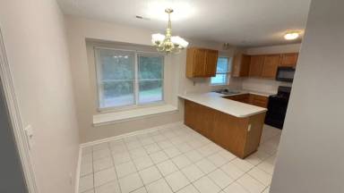 Main picture of 111 Court St