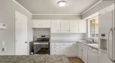 Main picture of 2817 S Irvington Ave