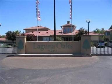 Main picture of Laguna Oaks
