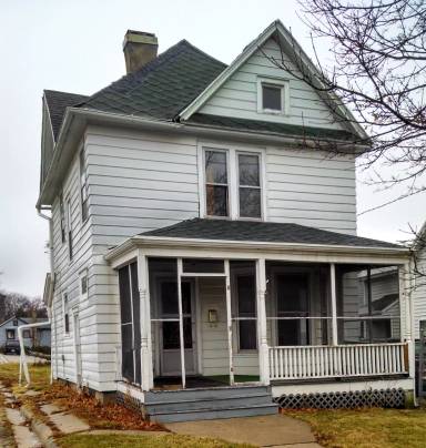 Main picture of 114 N Cherry Ave