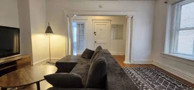 Main picture of 6009 Kingsbury Ave