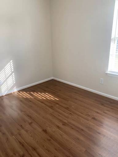 Main picture of 1812 Mission Oaks St
