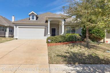 Main picture of 5041 Holliday Dr