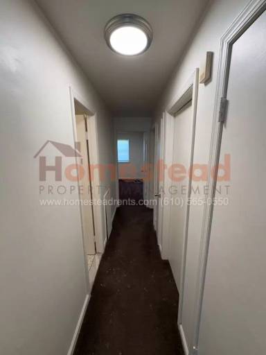 Main picture of 502 N Sycamore Ave