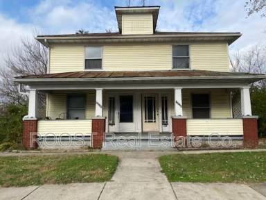Main picture of 1606 W High St