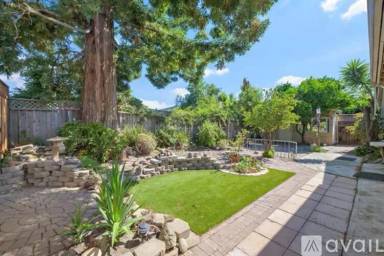 Main picture of 737 River Park Dr