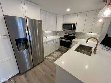 Main picture of 3929 Nobel Dr