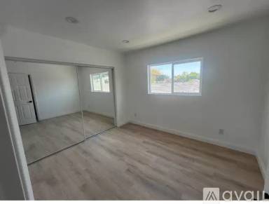 Main picture of 1539 W 213th St