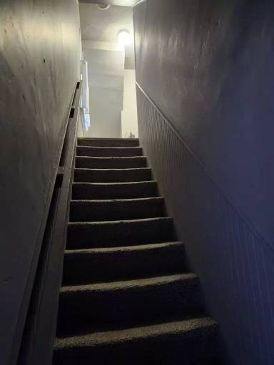 Main picture of 710 E 13th St