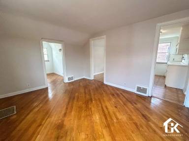 Main picture of 18411 Washburn St