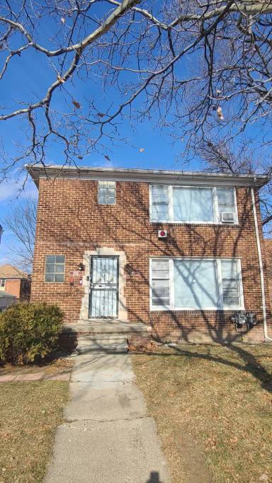 Main picture of 3734 W Buena Vista St