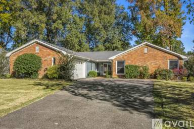Main picture of 8044 Neshoba Rd