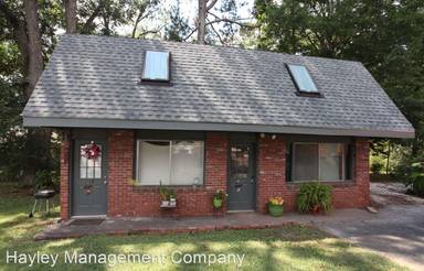 Main picture of 202 N 2nd St