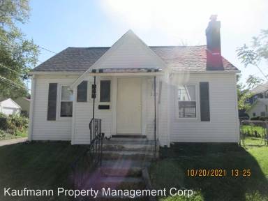 Main picture of 225 W Darrow Ave