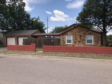 Main picture of 3605 33rd St