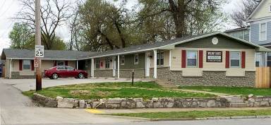Main picture of 724 W Walnut St