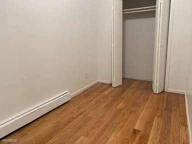 Main picture of 936 Seneca Ave