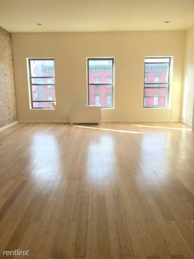 Main picture of 2252 2nd Ave