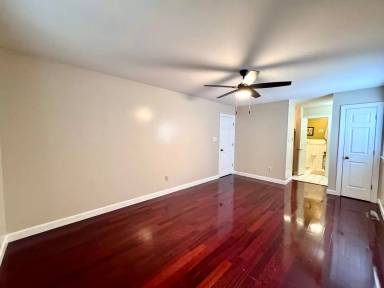 Main picture of 106 Santa Barbara Dr