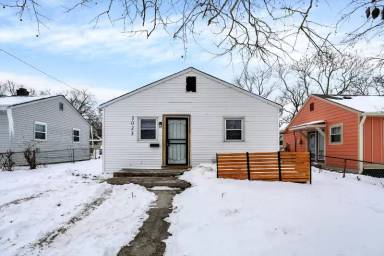 Main picture of 3023 Adams St