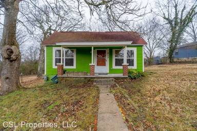 Main picture of 415 S Church Ave