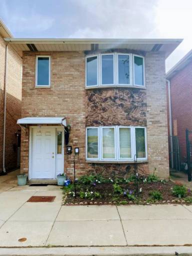 Main picture of 2816 S Poplar Ave
