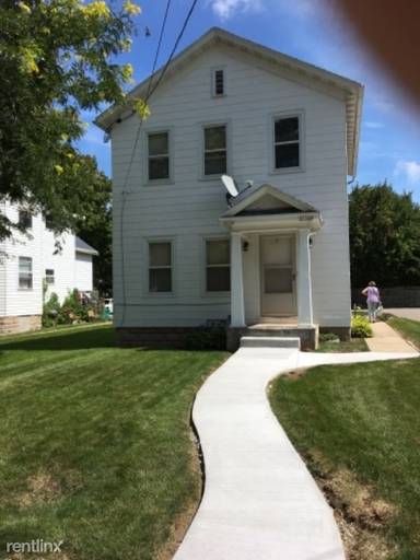 Main picture of 1134 Central St