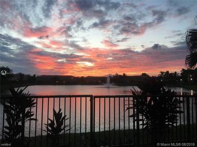 Main picture of 3046 SW 152nd Pl