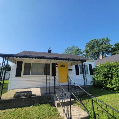 Main picture of 1635 Lawton Ave