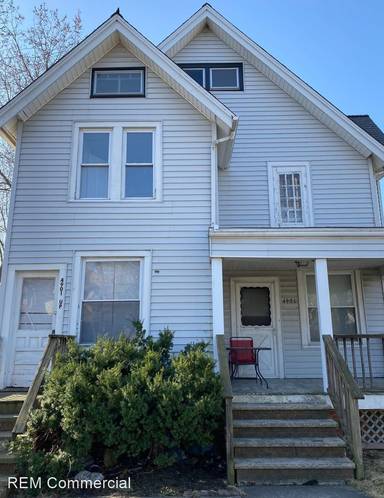 Main picture of 4901 Behrwald Ave