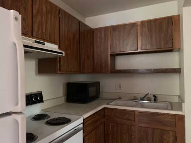 Main picture of 1313 Burton Ct