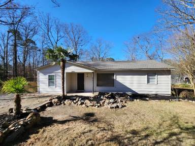 Main picture of 14002 Royal Oaks Dr