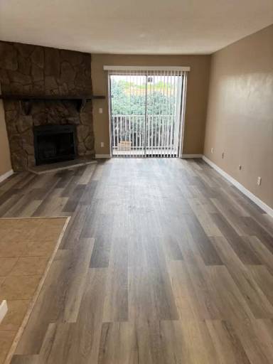 Main picture of 940 S Walden Way
