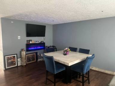 Main picture of 8523 Grandhaven Ave