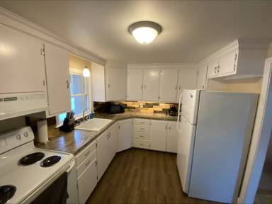 Main picture of 181 Youville St