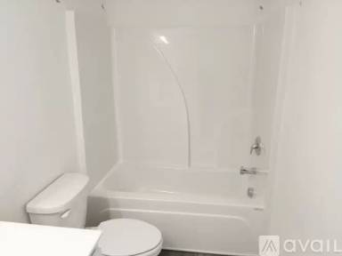 Main picture of 330 Penn Station Way