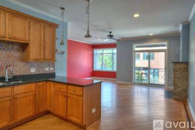 Main picture of 2932 N Milwaukee Ave