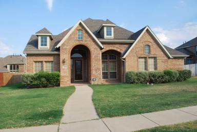 Main picture of 1602 Skyline Dr