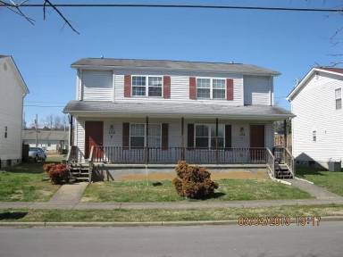 Main picture of 106 W Chilhowie Ave